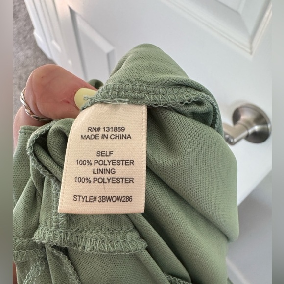 Evolutionary Apparel green satin ruffle romper dress - Picture 5 of 6